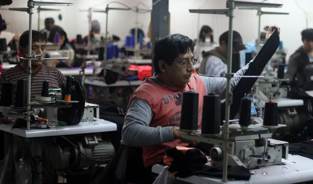 La ley sobre tercerización laboral está en la Comisión de Trabajo y busca llegar al Pleno. Foto: La República La ley sobre tercerización laboral está en la Comisión de Trabajo y busca llegar al Pleno. Foto: La República