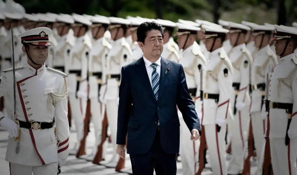 El abuelo de Shinzo Abe, el ex primer ministro Nobusuke Kishi, también fue víctima de un atentado, aunque sobrevivió. Foto: EFE El abuelo de Shinzo Abe, el ex primer ministro Nobusuke Kishi, también fue víctima de un atentado, aunque sobrevivió. Foto: EFE