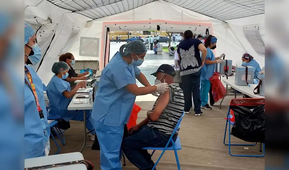 Las vacunas son el mejor medio para protegerse de la COVID-19. Foto: La República Las vacunas son el mejor medio para protegerse de la COVID-19. Foto: La República
