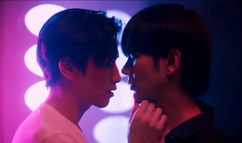 Bible y Build interpretan a Vegas y Pete, respectivamente, en el thai-drama BL "KinnPorsche". Foto: Be on Cloud