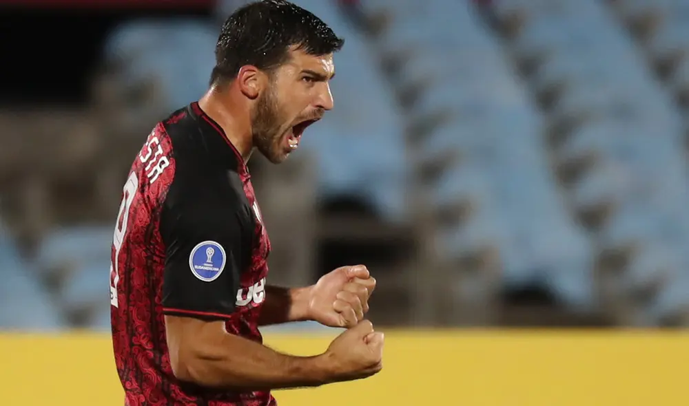 Bernardo Cuesta es uno de los máximos goleadores históricos de Melgar. Foto: EFE