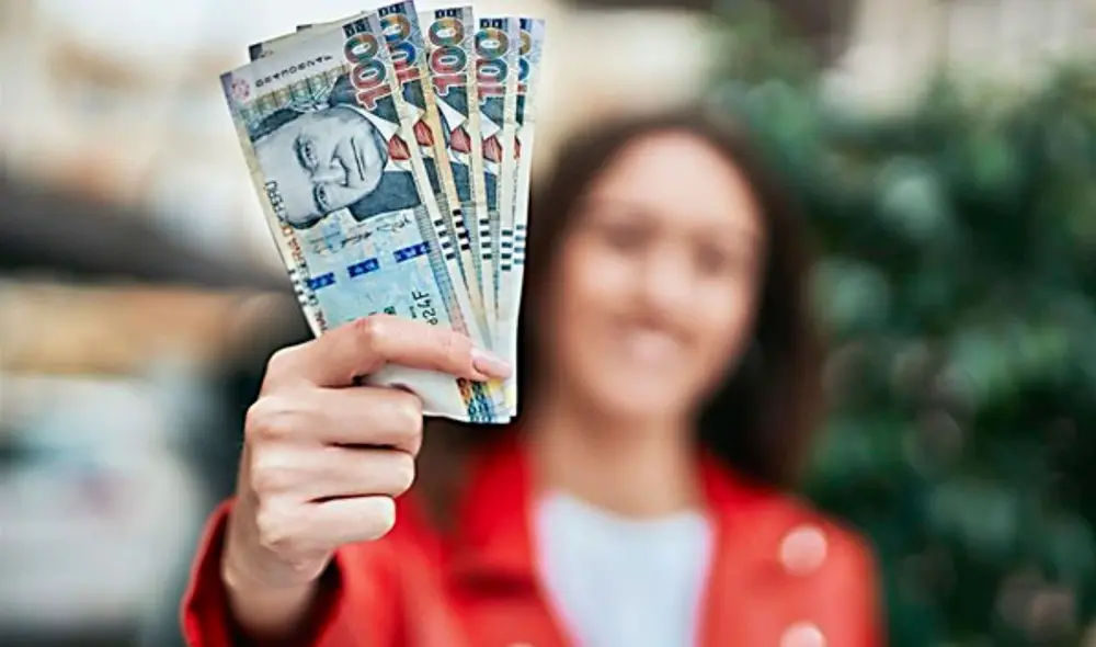 El trabajador puede autorizar que se realicen descuentos de su gratificación por conceptos de adelantos de sueldo o cualquier tipo de préstamo contraído con la empresa. Foto: El Peruano El trabajador puede autorizar que se realicen descuentos de su gratificación por conceptos de adelantos de sueldo o cualquier tipo de préstamo contraído con la empresa. Foto: El Peruano