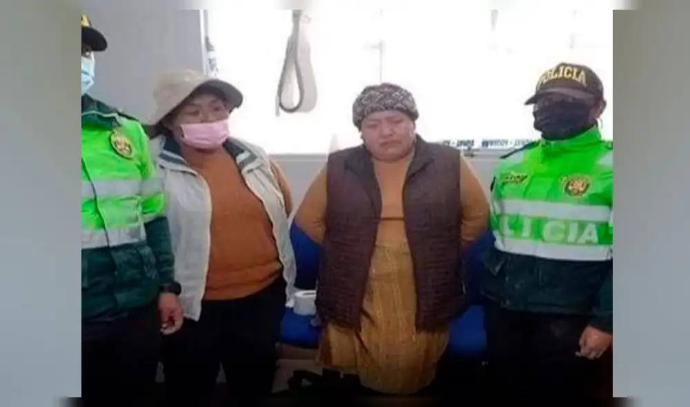Puno. Mujeres deben responder con relación a la procedencia del dinero que llevaban consigo. Foto: PNP Puno. Mujeres deben responder con relación a la procedencia del dinero que llevaban consigo. Foto: PNP