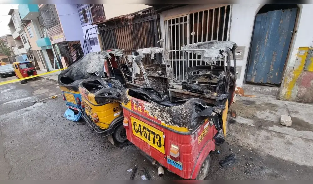 Las mototaxis fueron adquiridas en la pandemia, tras quedarse sin trabajo y superar una crisis económica. Foto: Jessica Merino /  URPI-LR