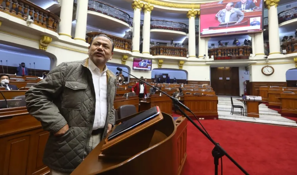 "No hay ningún reglaje ni seguimiento (contra Zamir Villaverde)”, dijo el ministro Mariano Gonzáles ante el pleno del Congreso. Foto: Congreso "No hay ningún reglaje ni seguimiento (contra Zamir Villaverde)”, dijo el ministro Mariano Gonzáles ante el pleno del Congreso. Foto: Congreso