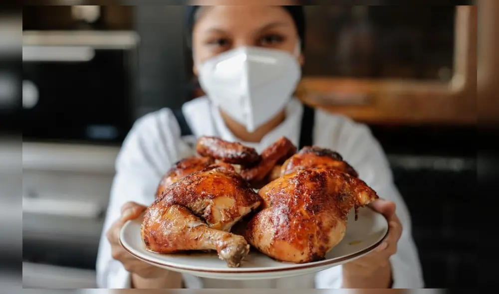 El Día del Pollo a la Brasa se celebra cada tercer domingo de julio en Perú. Foto: Antonio Melgarejo / La República