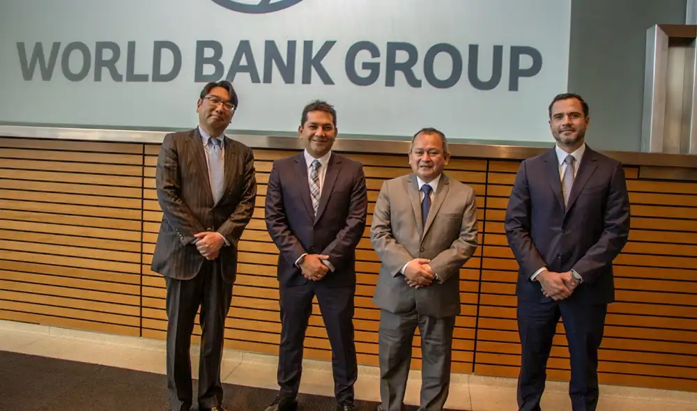 Acto protocolar para la suscripción del acuerdo. Foto: FMV