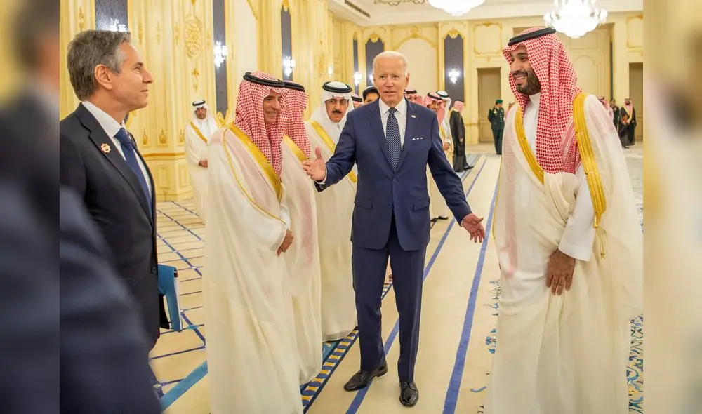 Joe Biden planea hablar en la reunión con los líderes de Arabia Saudita sobre el restablecimiento de las relaciones con Israel. Foto: AFP Joe Biden planea hablar en la reunión con los líderes de Arabia Saudita sobre el restablecimiento de las relaciones con Israel. Foto: AFP
