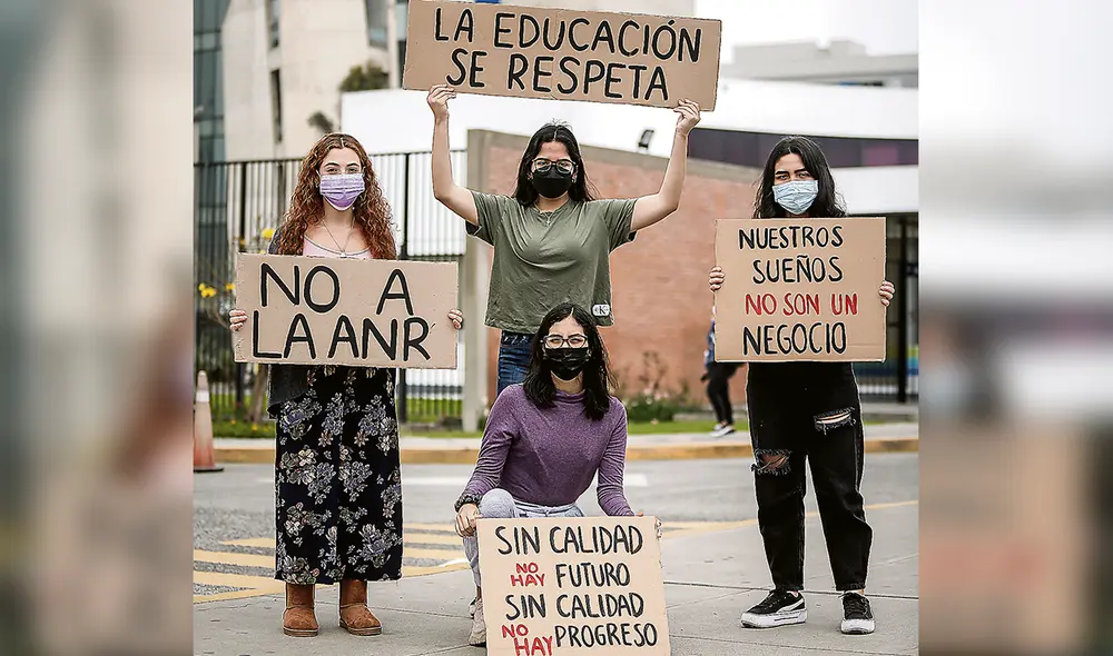 Su turno. Los jóvenes se organizan. Anuncian medidas legales y protestas contra el Congreso. Foto: Antonio Melgarejo/La República Su turno. Los jóvenes se organizan. Anuncian medidas legales y protestas contra el Congreso. Foto: Antonio Melgarejo/La República