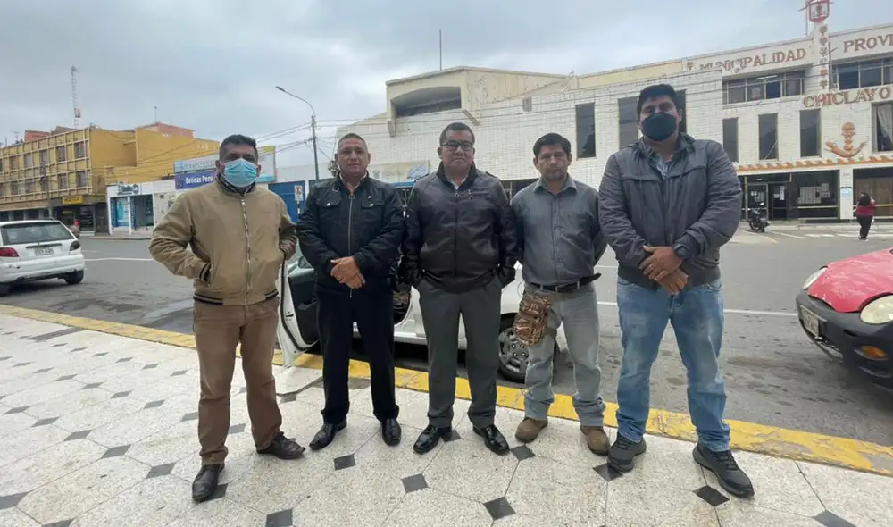 Finalmente, invitaron a la población a unirse a este pedido ante el incremento de la canasta básica familiar. Foto: Rosa Quincho/URPI-LR