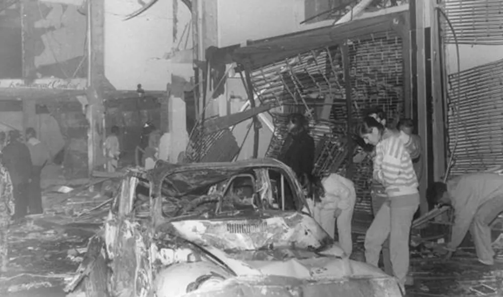 "El atentado de la calle Tarata le mostró al país la barbarie que significa Sendero Luminoso y sus acciones", declaró el periodista Umberto Jara. Foto: Andina