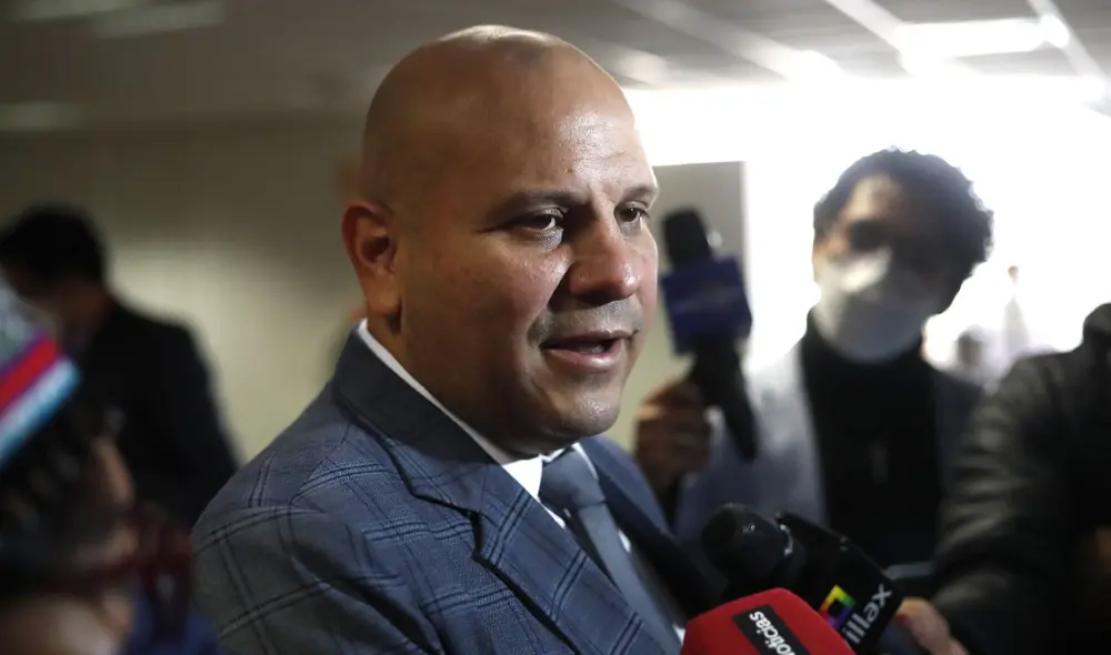 El ministro consideró que "no era posible" que se hayan dejado de lado la votación de los 44 proyectos presentados por el Ejecutivo en la recién culminada legislatura. Foto: Andina El ministro consideró que "no era posible" que se hayan dejado de lado la votación de los 44 proyectos presentados por el Ejecutivo en la recién culminada legislatura. Foto: Andina