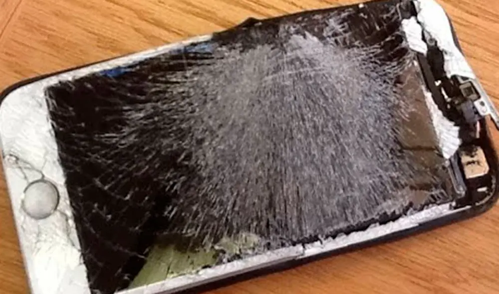 Los celulares pueden sufrir varios desperfectos que deriven en una posible explosión del equipo. Foto: AS