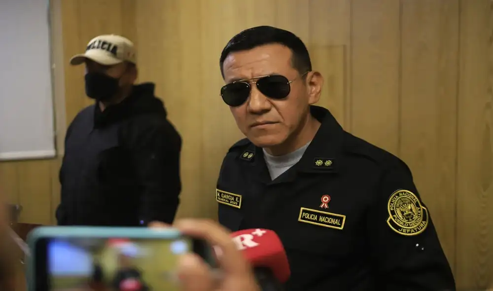 El jefe de la Macro Región Policial de Lambayeque, el general PNP Max García Esquivel, fue removido de su cargo mientras dure el proceso de investigación en su contra. Foto: La República El jefe de la Macro Región Policial de Lambayeque, el general PNP Max García Esquivel, fue removido de su cargo mientras dure el proceso de investigación en su contra. Foto: La República