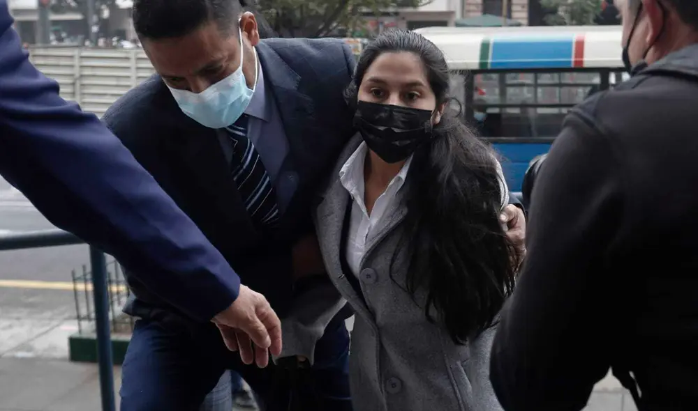 Yenifer Paredes y su llegada a la Fiscalía. Foto: Marco Cotrina/ La República