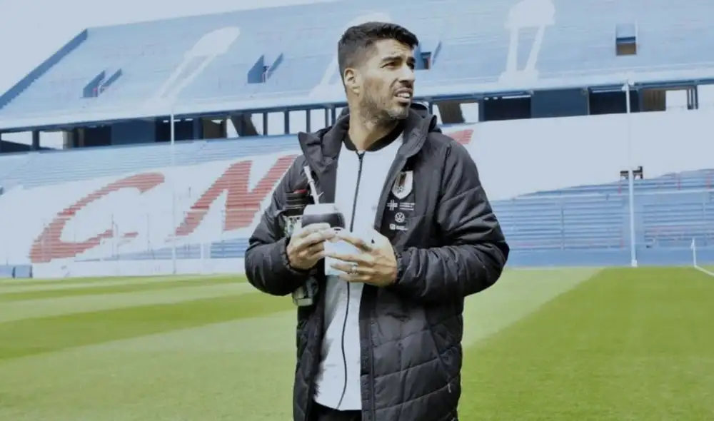 Suárez jugó en Nacional en el 2005. Foto: Nacional/Twitter Suárez jugó en Nacional en el 2005. Foto: Nacional/Twitter