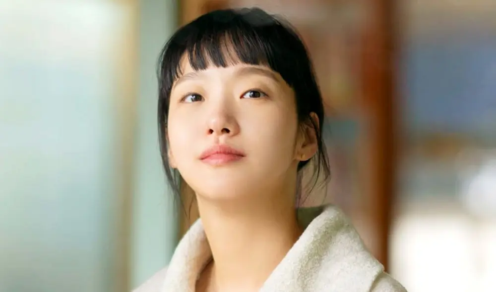 Kim Go Eun fue premiada en los Blue Dragon Series Awards por su trabajo como Yumi. Foto: TVING