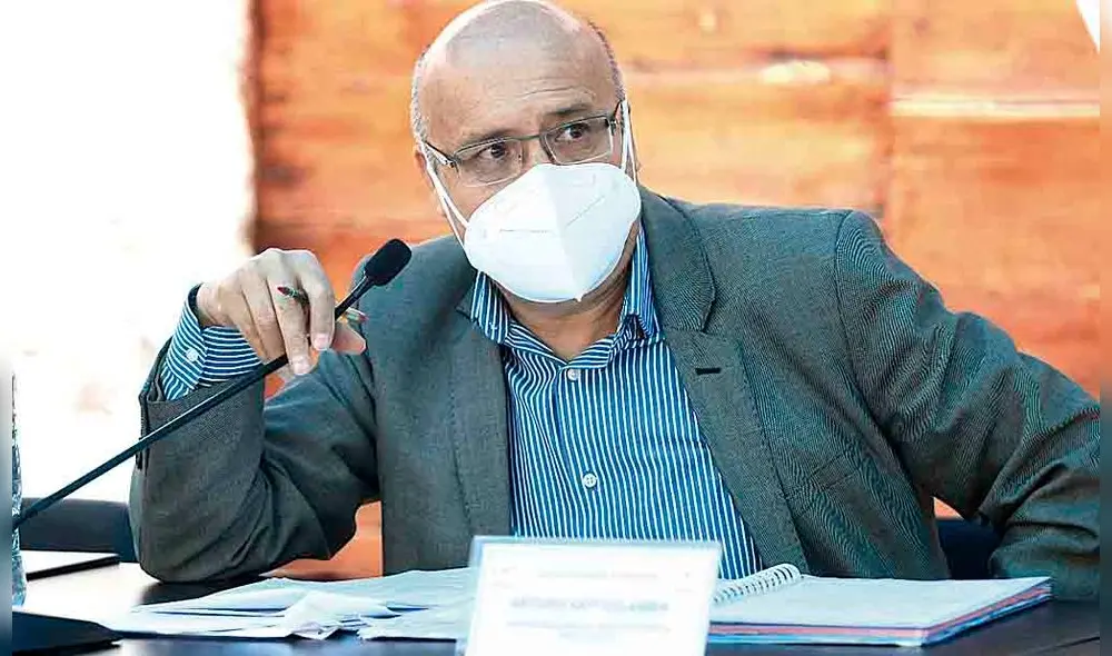 Arroyo habla sobre Majes II. foto: La República Arroyo habla sobre Majes II. foto: La República