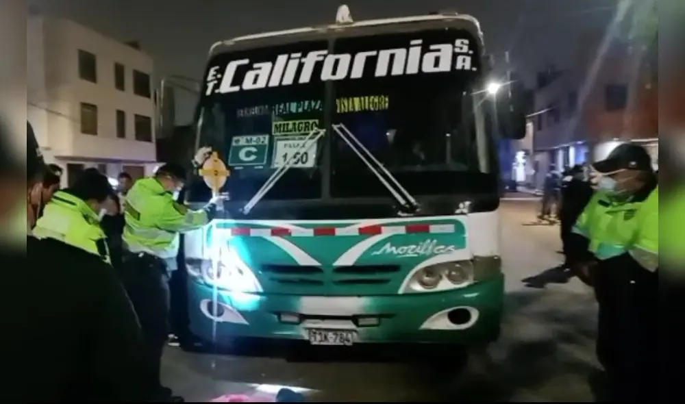 Accidente se produjo en la cuadra 6 de la avenida Manuel Seoane del distrito de Víctor Larco. Foto: captura video Hoy Noticias