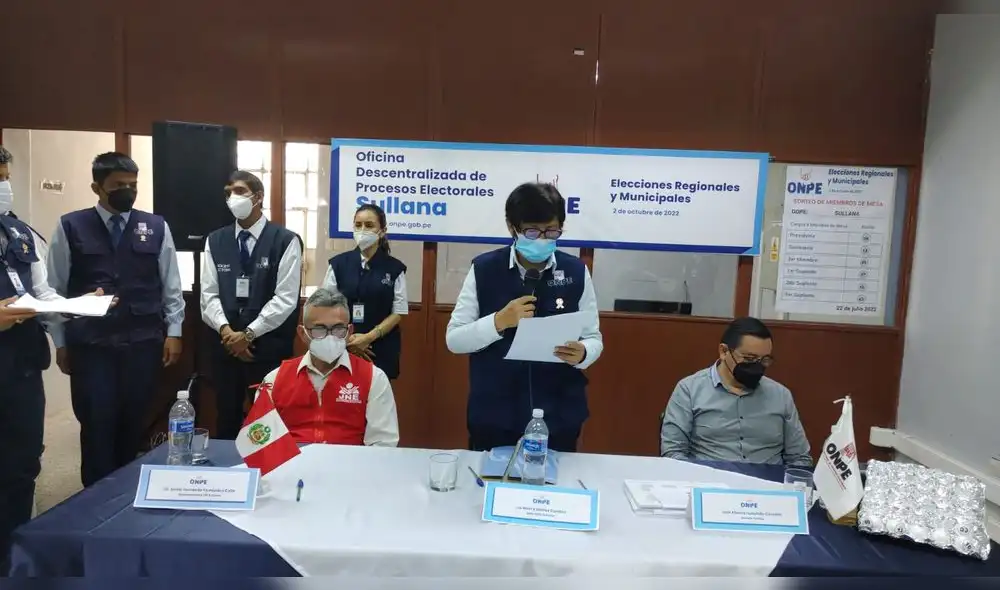 La ODPE Sullana sorteó a 3 miembros de mesa titulares y 3 suplentes. Foto: ODPE La ODPE Sullana sorteó a 3 miembros de mesa titulares y 3 suplentes. Foto: ODPE
