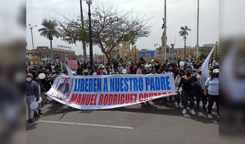La familia Rodríguez Espejo, había convocado a una marcha por la paz y liberación del secuestrado. Foto: La República/Yolanda Goicochea La familia Rodríguez Espejo, había convocado a una marcha por la paz y liberación del secuestrado. Foto: La República/Yolanda Goicochea