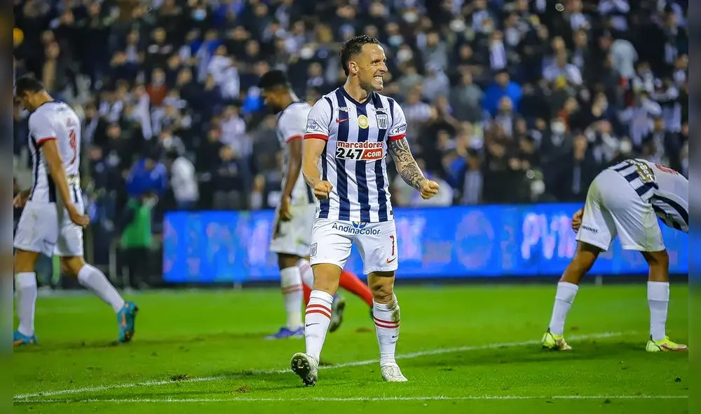 Alianza Lima suma puntaje perfecto en el Torneo Clausura de la Liga 1. Foto: Twitter Alianza Lima Alianza Lima suma puntaje perfecto en el Torneo Clausura de la Liga 1. Foto: Twitter Alianza Lima