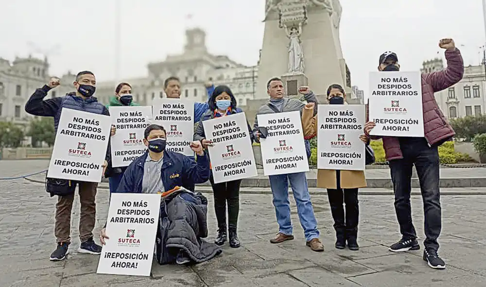 Despedidos. Unos 22 trabajadores de los casinos Miami y Fiesta —de las multinacionales Cirsa y Dreams— fueron removidos por formar un sindicato. Foto: difusión Despedidos. Unos 22 trabajadores de los casinos Miami y Fiesta —de las multinacionales Cirsa y Dreams— fueron removidos por formar un sindicato. Foto: difusión