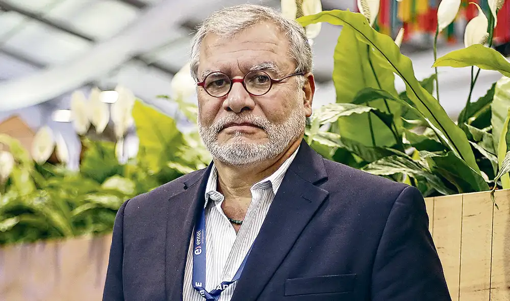 Cambios. Ugaz señala que los gestos políticos podrían llevar incluso a la renuncia de Castillo. Foto: difusión Cambios. Ugaz señala que los gestos políticos podrían llevar incluso a la renuncia de Castillo. Foto: difusión