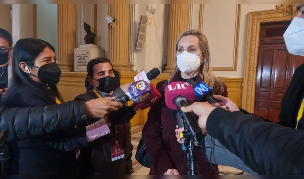 María del Carmen Alva aseguró que estará presente en el discurso que ofrecerá el presidente Pedro Castillo este 28 de julio. Foto: Omar Coca / URPI-La República María del Carmen Alva aseguró que estará presente en el discurso que ofrecerá el presidente Pedro Castillo este 28 de julio. Foto: Omar Coca / URPI-La República
