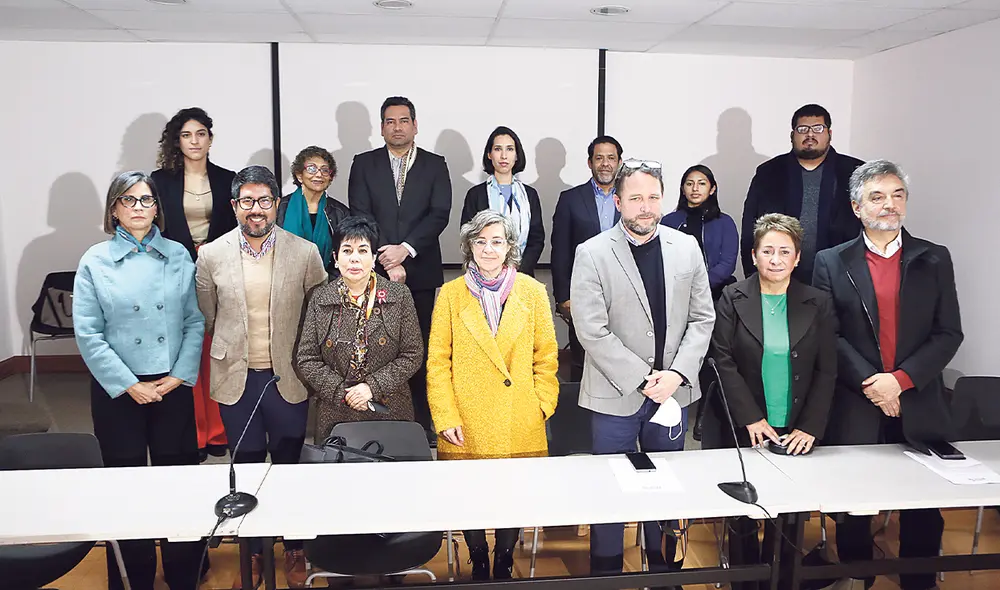 Acción. Voceros de la Coalición Ciudadana para Recuperar la Política llaman a otras asociaciones ciudadanas para unirse en lo que consideran que es un justo reclamo. Foto: difusión Acción. Voceros de la Coalición Ciudadana para Recuperar la Política llaman a otras asociaciones ciudadanas para unirse en lo que consideran que es un justo reclamo. Foto: difusión