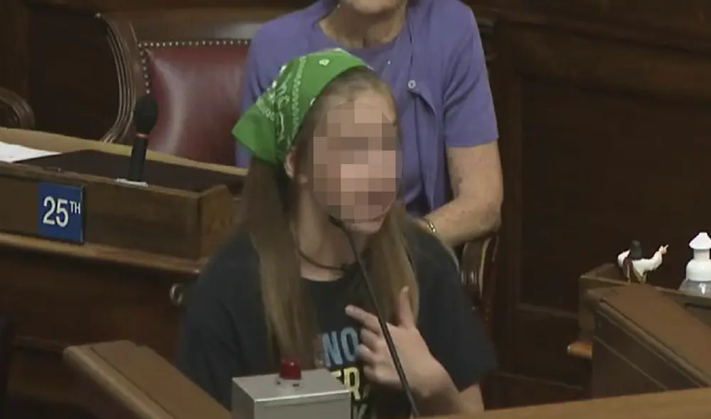 Niña de 12 años participa ofrece testimonios en Virginia Occidental, mientras los legisladores del estado debatían la prohibición del aborto en el estado. Foro: CNN a Español Niña de 12 años participa ofrece testimonios en Virginia Occidental, mientras los legisladores del estado debatían la prohibición del aborto en el estado. Foro: CNN a Español