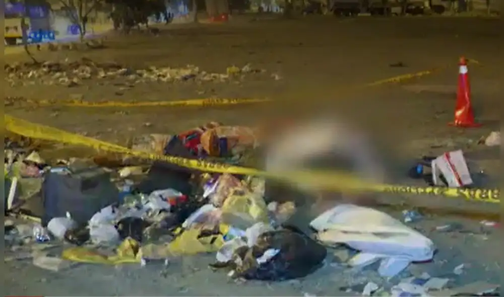 Según investigaciones preliminares de la Policía, el occiso no presenta heridas de bala ni por arma blanca. Foto: captura de América Noticias. Según investigaciones preliminares de la Policía, el occiso no presenta heridas de bala ni por arma blanca. Foto: captura de América Noticias.