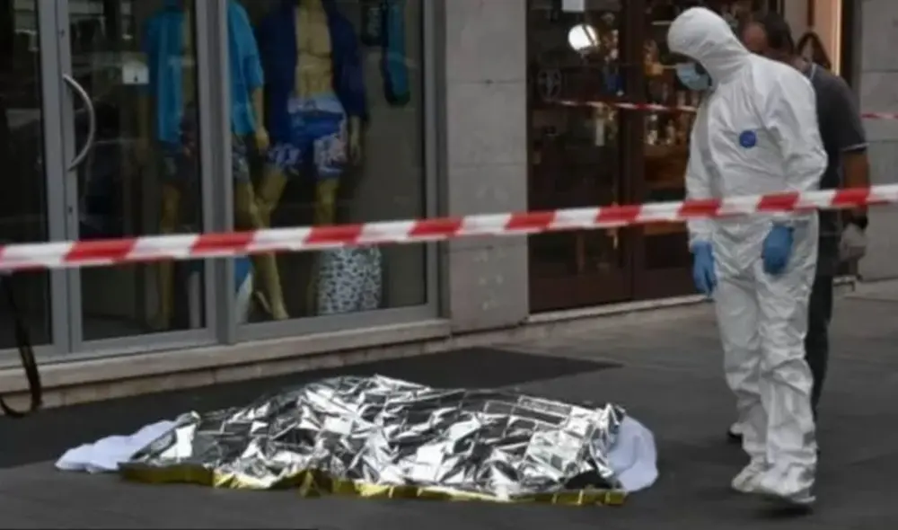 El asesino habría declarado que reaccionó de esa forma puesto que Alika Ogorchukwu habría estado pidiendo limosna de forma insistente. Foto: Polizia di Stato / Questura di Macerata El asesino habría declarado que reaccionó de esa forma puesto que Alika Ogorchukwu habría estado pidiendo limosna de forma insistente. Foto: Polizia di Stato / Questura di Macerata