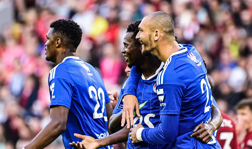 Ambas escuadras se enfrentan en duelo amistoso. Foto: Estrasburgo Ambas escuadras se enfrentan en duelo amistoso. Foto: Estrasburgo