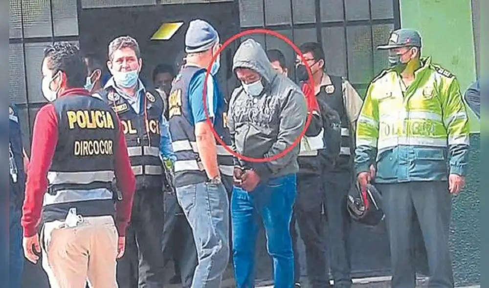 PNP habría recibido dádiva para beneficiar a detenido. Foto: Captura de pantalla infopress. PNP habría recibido dádiva para beneficiar a detenido. Foto: Captura de pantalla infopress.