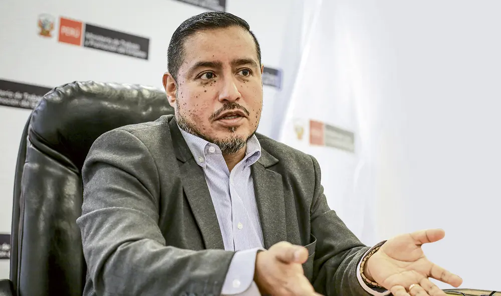 Opinión técnica. Juan Navarro asegura que los cambios al reglamento de la Ley de Relaciones Colectivas fue consultado al MEF y otros sectores del Ejecutivo. Foto: John Reyes/La República Opinión técnica. Juan Navarro asegura que los cambios al reglamento de la Ley de Relaciones Colectivas fue consultado al MEF y otros sectores del Ejecutivo. Foto: John Reyes/La República