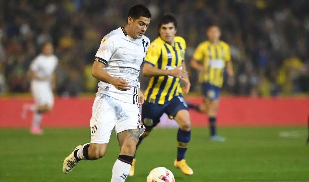 Rosario Central y Central Córdoba juegan en el estadio Gigante de Arroyito. Foto: Central Córdoba/Twitter