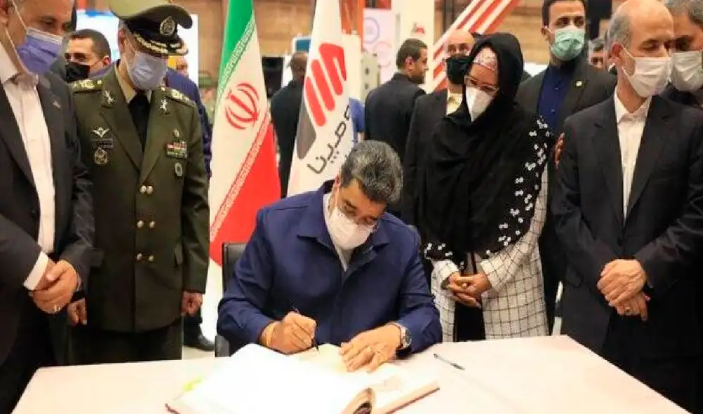 El presidente venezolano Nicolás Maduro viajó a Teherán para firmar varios acuerdos entre amos países. Foto: Presidencia de venezuela El presidente venezolano Nicolás Maduro viajó a Teherán para firmar varios acuerdos entre amos países. Foto: Presidencia de venezuela