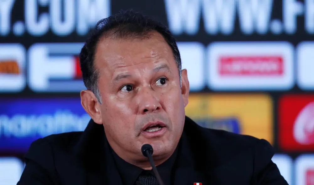 Juan Reynoso buscará clasificar al Mundial 2026 con la Bicolor. Foto: EFE