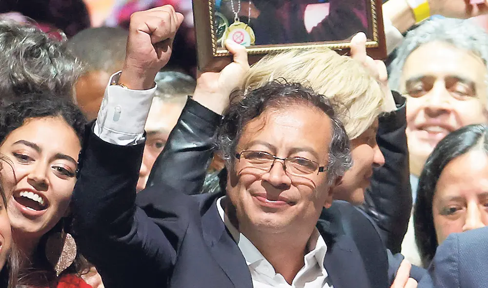 Realismo mágico. Gustavo Petro asume este domingo como el primer mandatario de izquierda en la historia de Colombia. Foto: EFE