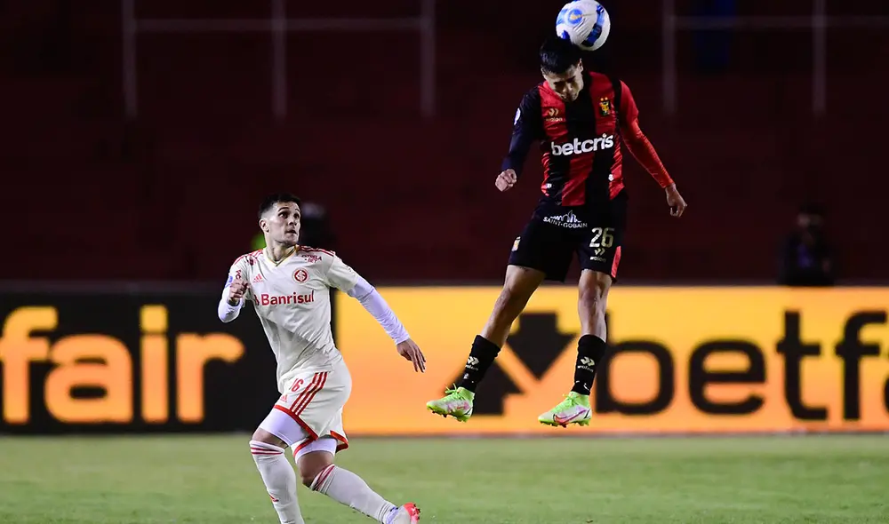 El Rojinegro no pudo lograr la victoria en condición de visita. Foto: AFP