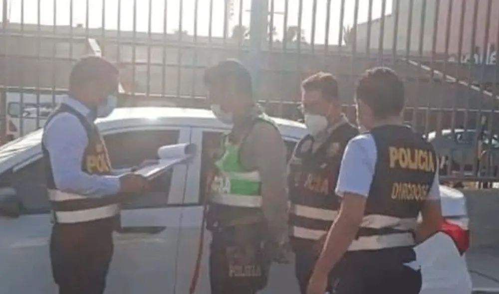 Al ser descubiertos, los malos elementos policiales aceptaron haber cobrado el dinero. Foto: La República