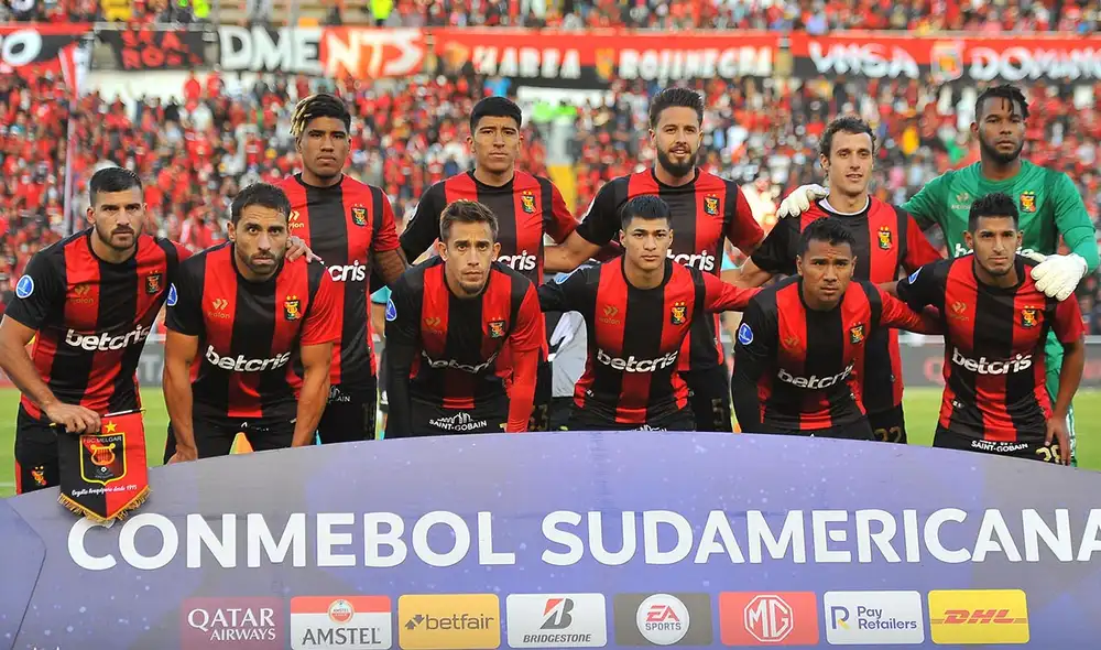 El club arequipeño juega por primera vez los cuartos de final de la Copa Sudamericana. Foto: FBC Melgar