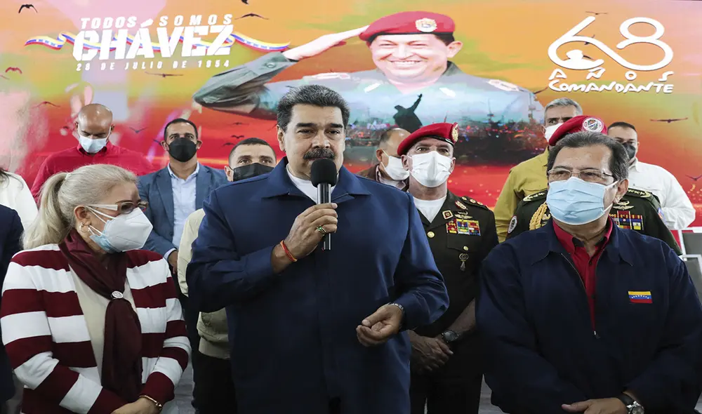El mandatario venezolano, Nicolás Maduro, firmará un decreto para adelantar las ferias de Navidad para agosto. Foto: AFP El mandatario venezolano, Nicolás Maduro, firmará un decreto para adelantar las ferias de Navidad para agosto. Foto: AFP