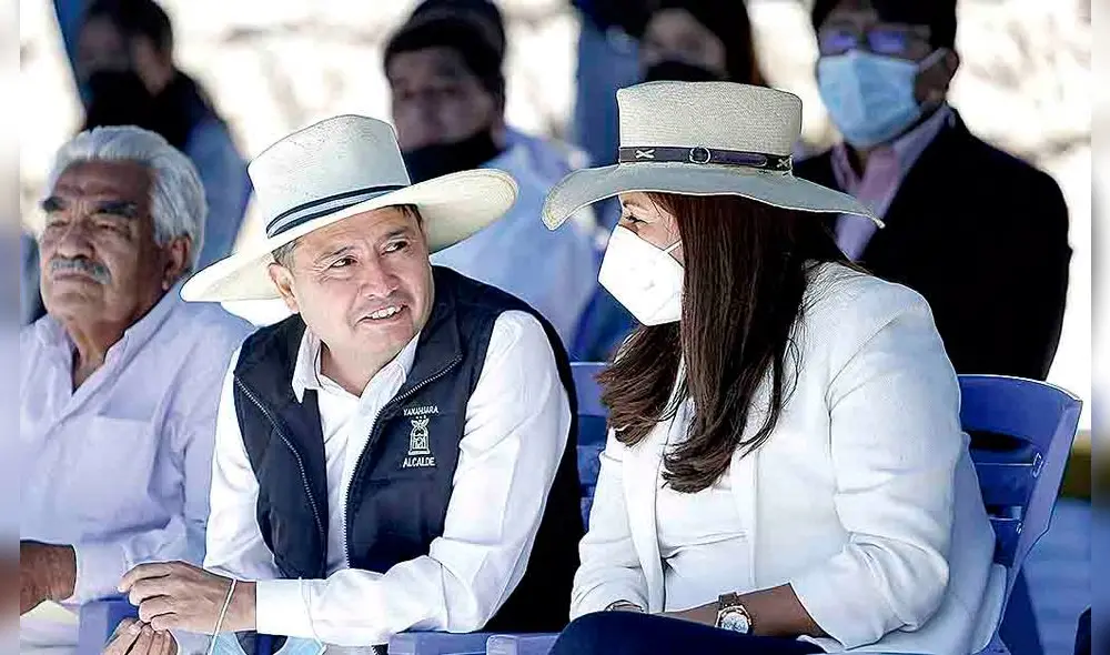 GOBERNADORA KIMBERLEE GUTIERREZ Y ALCALDE DE YANAHUARA ANGHELO HUERTA