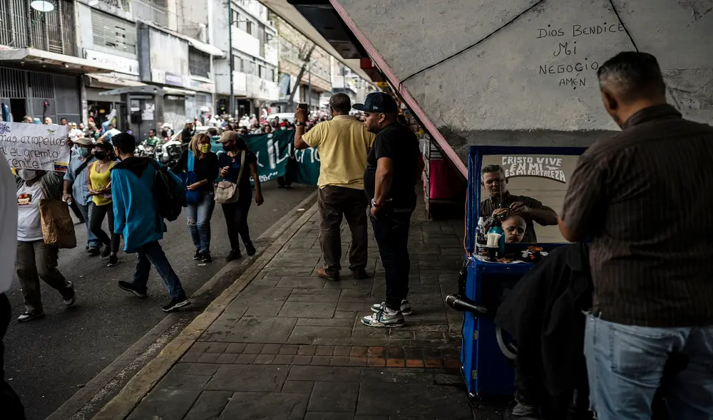 Precio del dólar en Venezuela hoy, sábado 6 de agosto, según DolarToday y Dólar Monitor. Foto: AFP