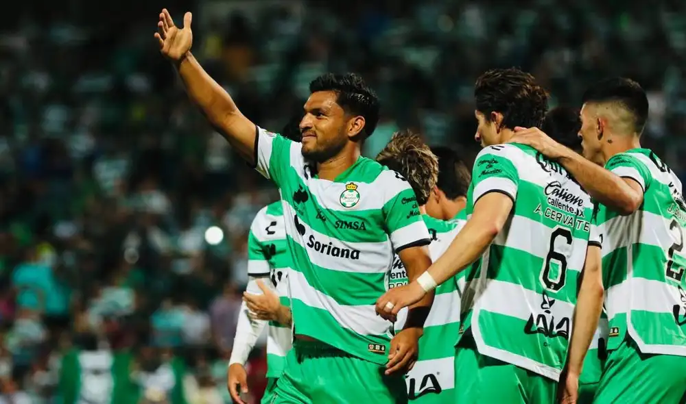 Santos Laguna golea en el estadio Corona. Foto: Santos Laguna Santos Laguna golea en el estadio Corona. Foto: Santos Laguna