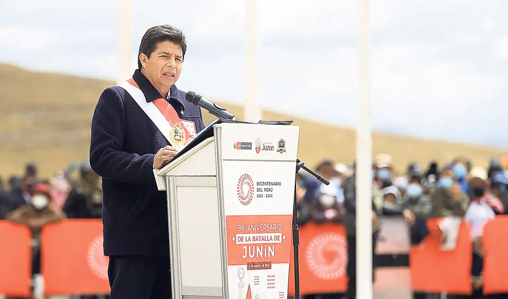 Desafío. Castillo endureció su discurso y dijo que “las fuerzas golpistas” no tienen “el valor de pedir vacancia en las plazas”. Foto: difusión Desafío. Castillo endureció su discurso y dijo que “las fuerzas golpistas” no tienen “el valor de pedir vacancia en las plazas”. Foto: difusión
