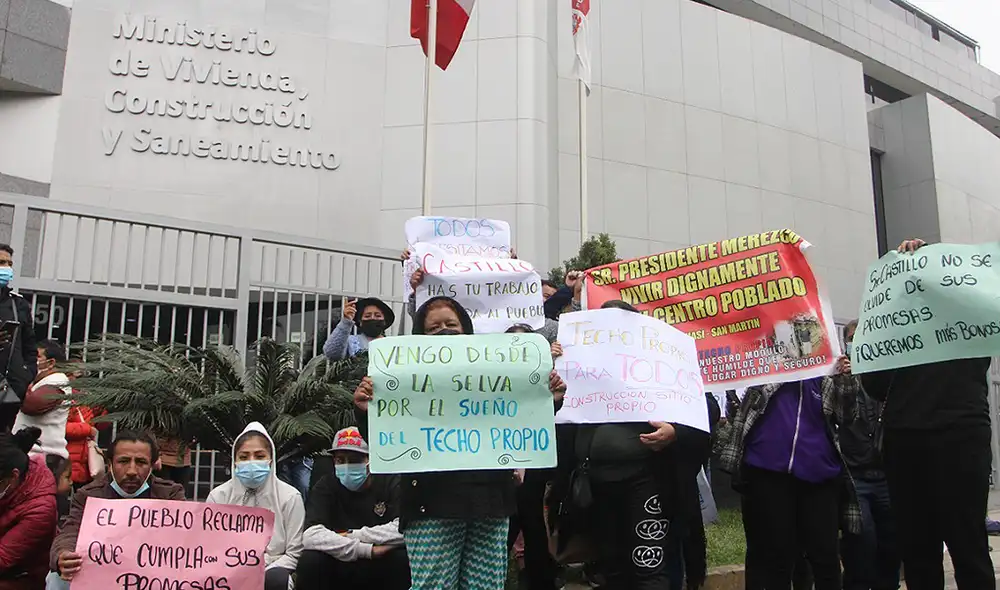 Modalidad de Construcción en sitio propio podría construir casas de material noble para personas en situación de pobreza. Foto: APET