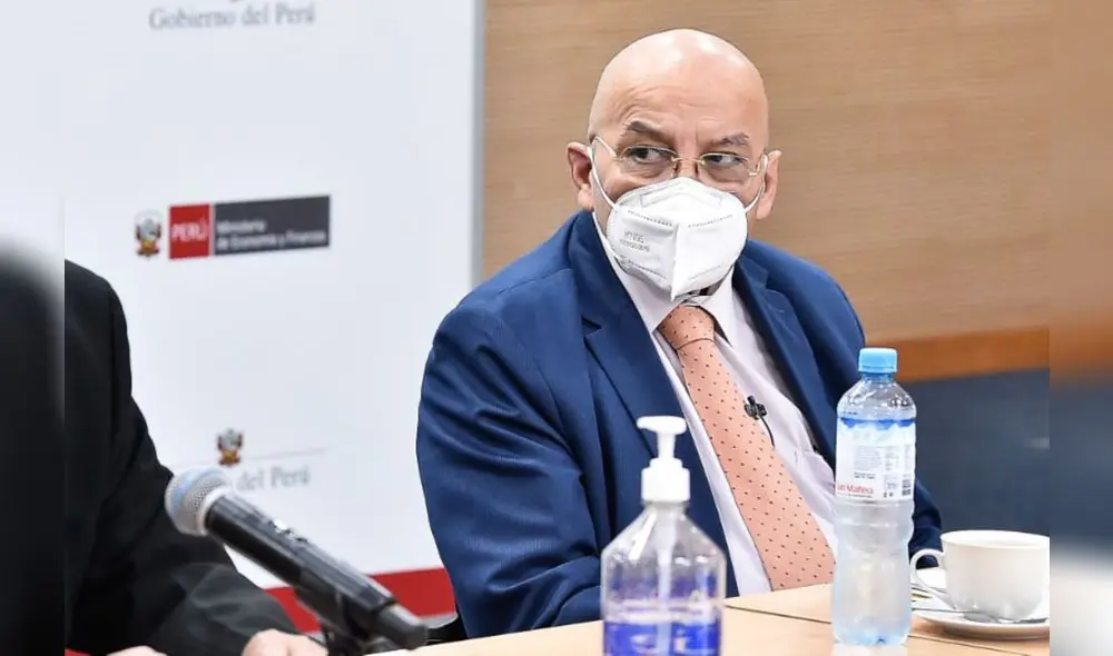 Burneo insiste en que es importante la articulación del trabajo en políticas monetarias y fiscales. Foto: Andina Burneo insiste en que es importante la articulación del trabajo en políticas monetarias y fiscales. Foto: Andina